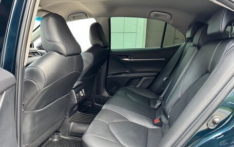 Toyota Camry, 2019 год, 3 040 000 рублей, 22 фотография
