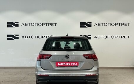 Volkswagen Tiguan II, 2021 год, 2 699 000 рублей, 4 фотография