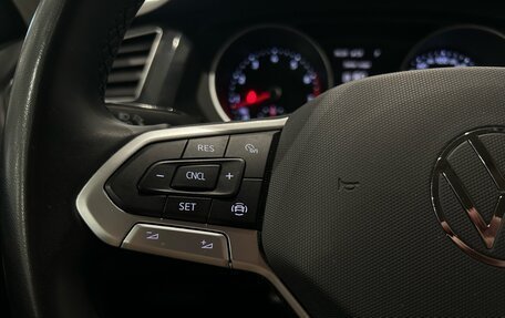 Volkswagen Tiguan II, 2021 год, 2 699 000 рублей, 20 фотография