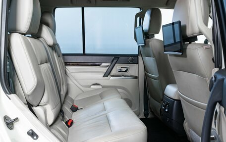 Mitsubishi Pajero IV, 2019 год, 3 740 000 рублей, 12 фотография
