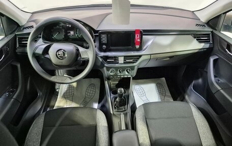 Skoda Rapid II, 2021 год, 1 427 000 рублей, 9 фотография