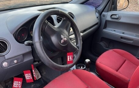 Mitsubishi Colt VI рестайлинг, 2005 год, 420 000 рублей, 14 фотография