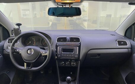 Volkswagen Polo VI (EU Market), 2017 год, 1 150 000 рублей, 17 фотография
