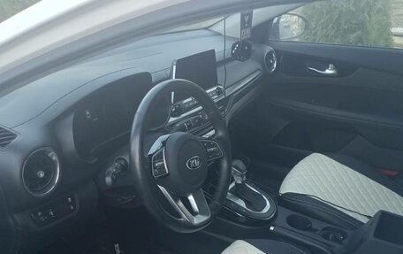 KIA Cerato IV, 2019 год, 1 800 000 рублей, 9 фотография