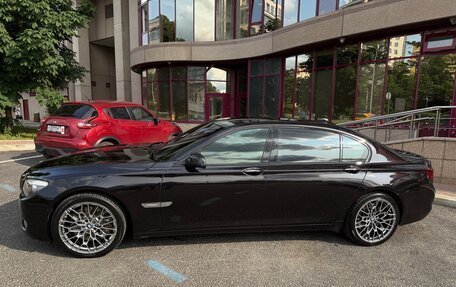 BMW 7 серия, 2011 год, 14 фотография