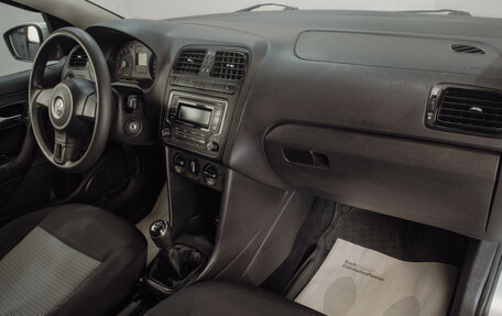 Volkswagen Polo VI (EU Market), 2014 год, 979 000 рублей, 10 фотография