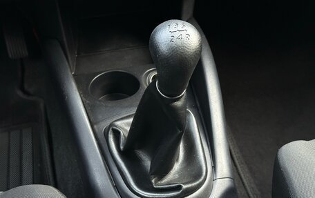 Mitsubishi Outlander III рестайлинг 3, 2010 год, 1 090 000 рублей, 15 фотография