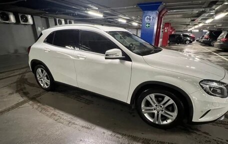 Mercedes-Benz GLA, 2014 год, 1 750 000 рублей, 7 фотография