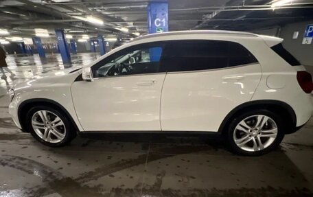 Mercedes-Benz GLA, 2014 год, 1 750 000 рублей, 6 фотография