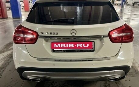 Mercedes-Benz GLA, 2014 год, 1 750 000 рублей, 8 фотография