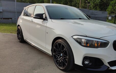 BMW 1 серия, 2019 год, 2 200 000 рублей, 5 фотография