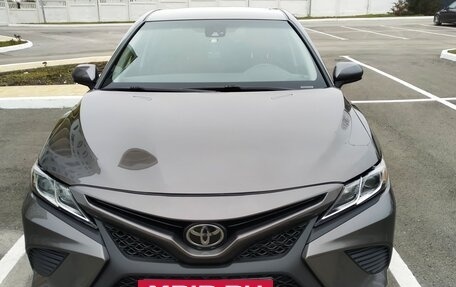 Toyota Camry, 2018 год, 2 560 000 рублей, 3 фотография