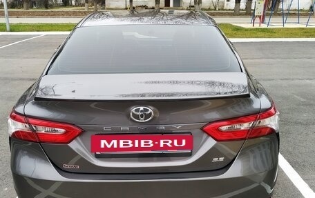 Toyota Camry, 2018 год, 2 560 000 рублей, 13 фотография
