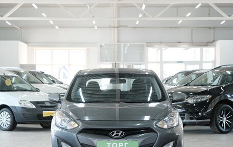 Hyundai i30 II рестайлинг, 2013 год, 1 099 000 рублей, 2 фотография