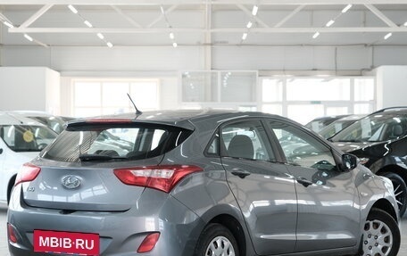 Hyundai i30 II рестайлинг, 2013 год, 1 099 000 рублей, 6 фотография