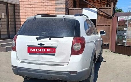 Chevrolet Captiva I, 2012 год, 900 000 рублей, 2 фотография