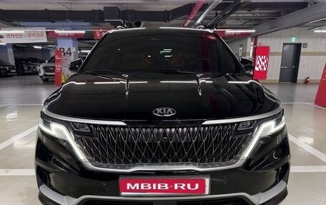 KIA Carnival, 2021 год, 2 590 000 рублей, 1 фотография