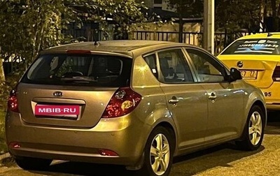 KIA cee'd I рестайлинг, 2009 год, 690 000 рублей, 1 фотография