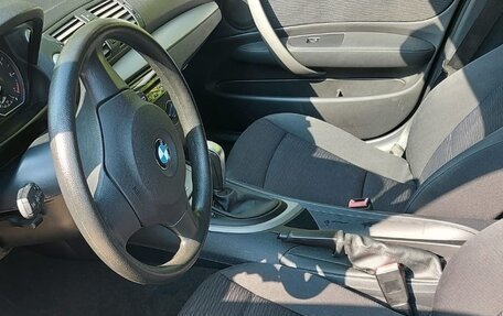 BMW 1 серия, 2009 год, 935 000 рублей, 9 фотография