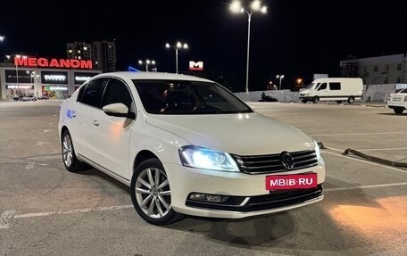 Volkswagen Passat B7, 2012 год, 1 135 000 рублей, 2 фотография