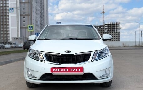 KIA Rio III рестайлинг, 2013 год, 750 000 рублей, 2 фотография