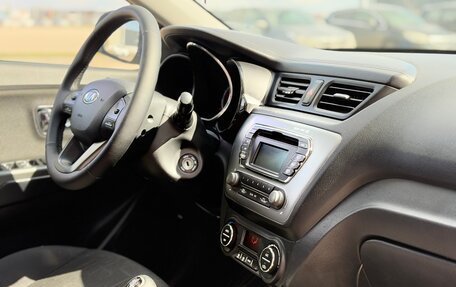 KIA Rio III рестайлинг, 2013 год, 750 000 рублей, 14 фотография