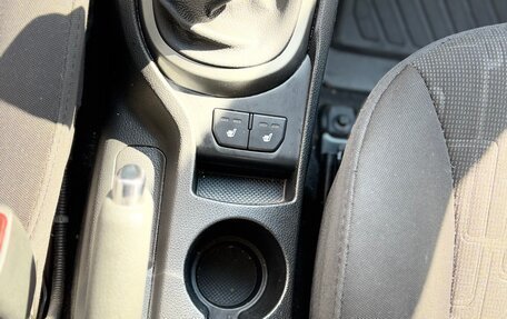 KIA Rio III рестайлинг, 2013 год, 750 000 рублей, 19 фотография