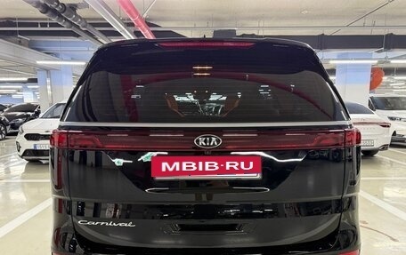 KIA Carnival, 2021 год, 2 590 000 рублей, 6 фотография