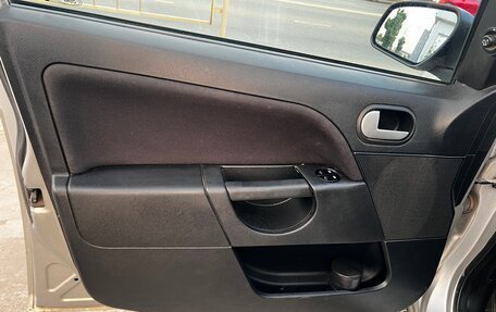 Ford Fiesta, 2006 год, 290 000 рублей, 7 фотография