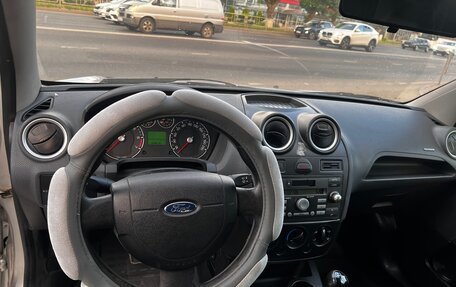 Ford Fiesta, 2006 год, 290 000 рублей, 8 фотография