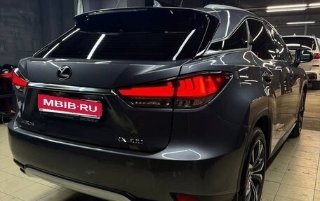 Lexus RX IV рестайлинг, 2020 год, 4 300 000 рублей, 3 фотография