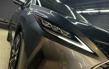 Lexus RX IV рестайлинг, 2020 год, 4 300 000 рублей, 9 фотография