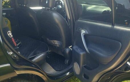 Toyota RAV4, 2004 год, 950 000 рублей, 11 фотография