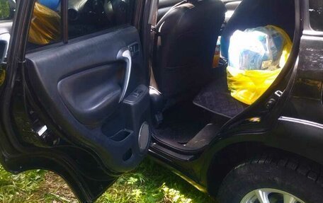 Toyota RAV4, 2004 год, 950 000 рублей, 14 фотография