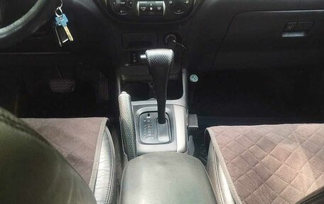 Toyota RAV4, 2004 год, 950 000 рублей, 19 фотография