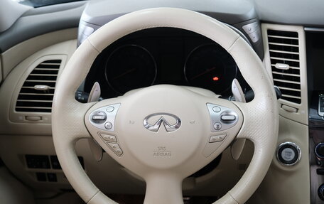 Infiniti FX II, 2010 год, 2 049 000 рублей, 15 фотография