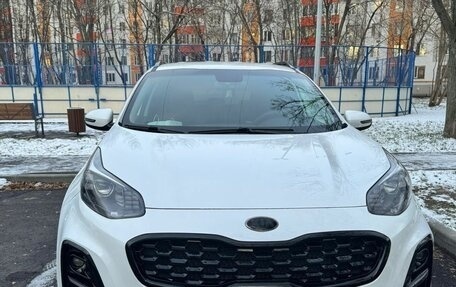 KIA Sportage IV рестайлинг, 2021 год, 2 950 000 рублей, 2 фотография