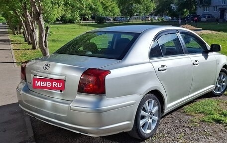 Toyota Avensis III рестайлинг, 2005 год, 560 000 рублей, 3 фотография