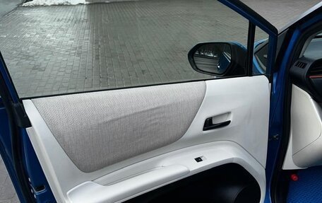 Toyota Sienta II, 2017 год, 1 400 000 рублей, 13 фотография