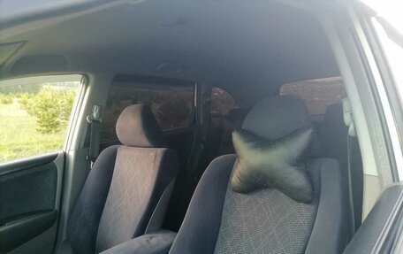 Honda Stream II, 2010 год, 1 150 000 рублей, 5 фотография