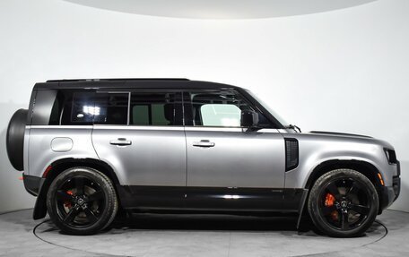 Land Rover Defender II, 2023 год, 11 150 000 рублей, 4 фотография