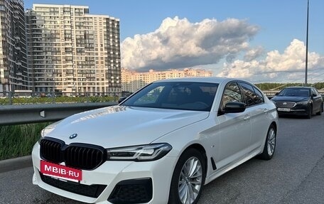 BMW 5 серия, 2020 год, 4 800 000 рублей, 2 фотография