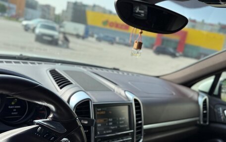 Porsche Cayenne III, 2012 год, 3 300 000 рублей, 9 фотография