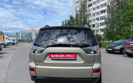 Mitsubishi Outlander III рестайлинг 3, 2007 год, 1 050 000 рублей, 4 фотография