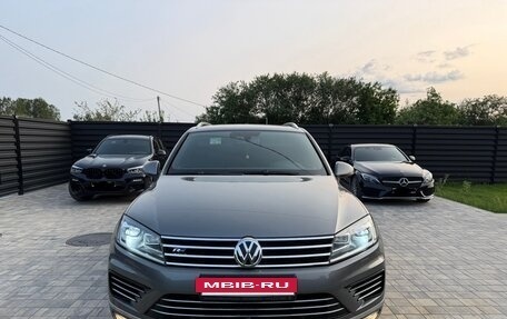 Volkswagen Touareg III, 2015 год, 3 500 000 рублей, 2 фотография