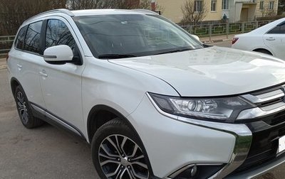 Mitsubishi Outlander III рестайлинг 3, 2017 год, 2 200 000 рублей, 1 фотография