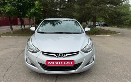 Hyundai Elantra V, 2015 год, 830 000 рублей, 7 фотография