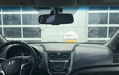 Hyundai Solaris II рестайлинг, 2013 год, 640 000 рублей, 11 фотография