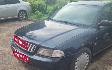 Audi A4, 1996 год, 300 000 рублей, 2 фотография