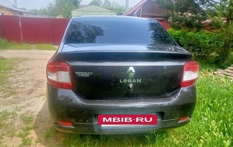 Renault Logan II, 2017 год, 750 000 рублей, 7 фотография